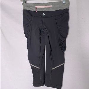 LuLuLemon Runners Capri